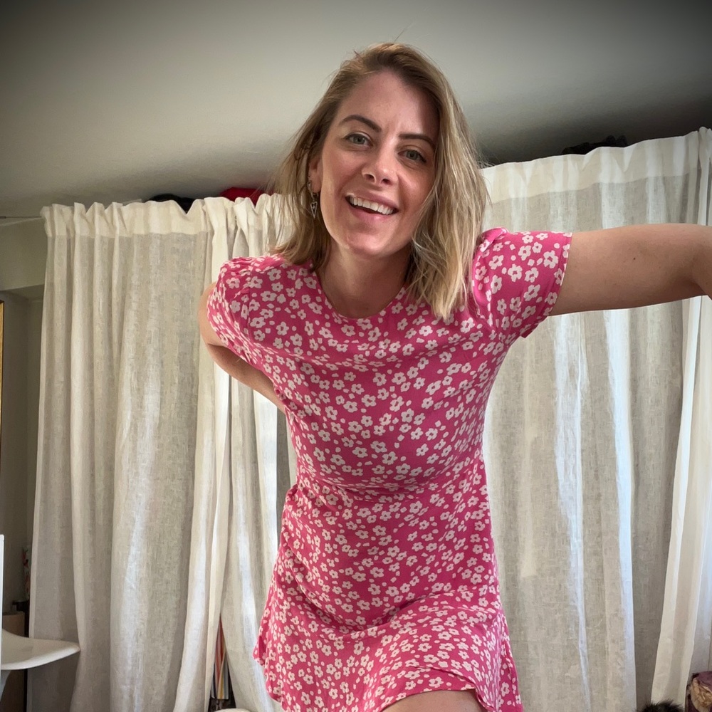 Meet your Posher, Maura